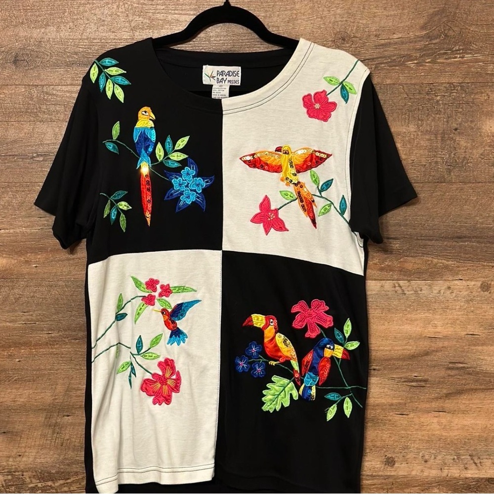 Vintage Paradise Bay Sequin Parrot Shirt - Colorblock Black & White - W Medium